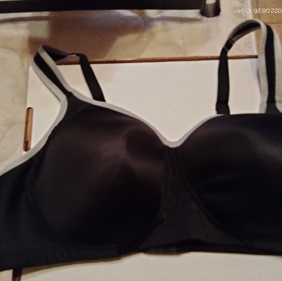 Sold - Picture 5 of 6